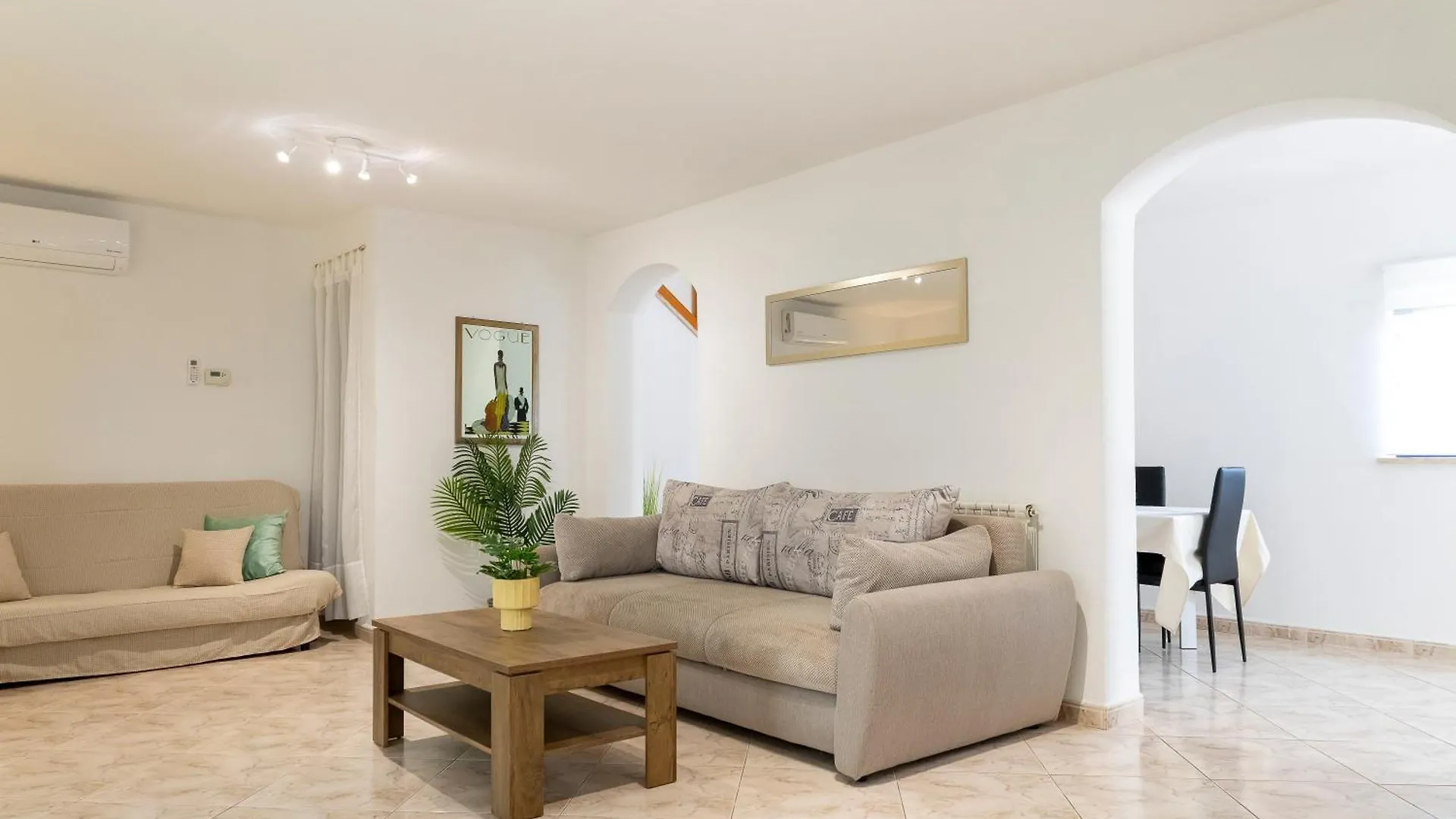 Holday Home Grace Umago Appartamento